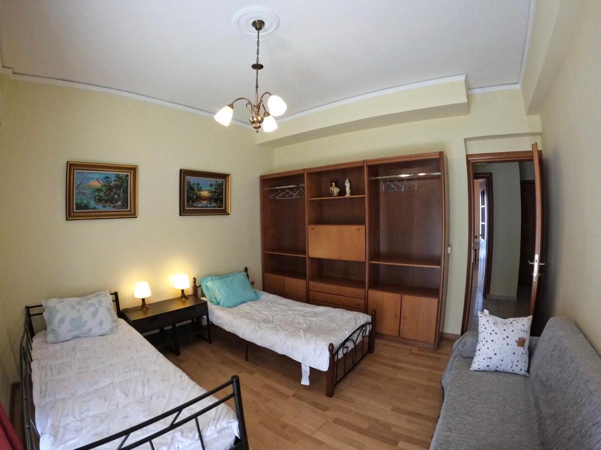 Big Apt 3Bed 3Bath 10 Min Walk Acropolis アテネ エクステリア 写真